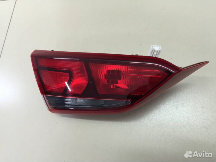 Фонарь задний внутренний левый Hyundai Solaris 201