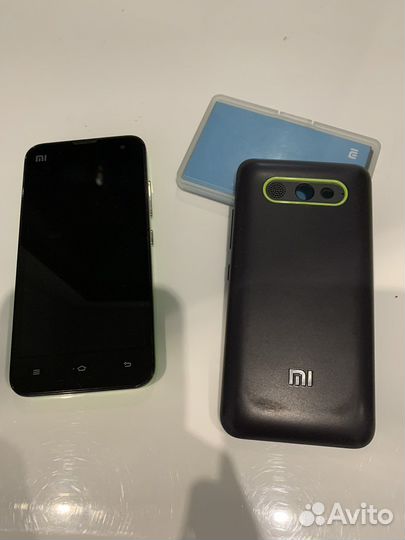 Телефон Xiaomi Mi2