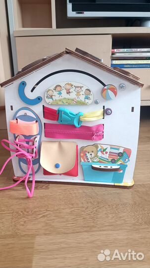 Бизиборд бизидом