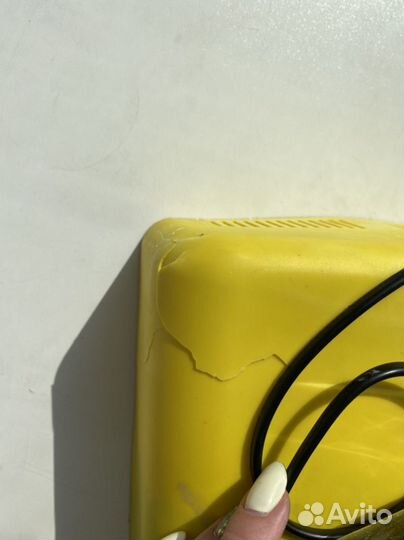 Лампа для ногтей