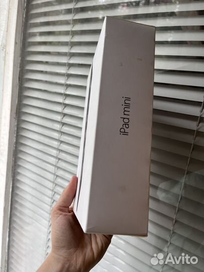 Коробка iPad mini