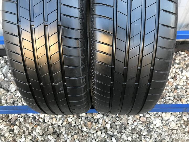 Bridgestone Turanza T005 205/55 R16