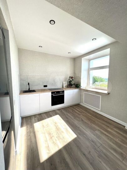 3-к. квартира, 80 м², 5/5 эт.