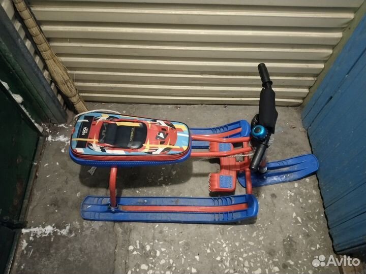 Детский снегокат