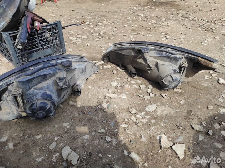 Фара, фонарь для форд фокус 1