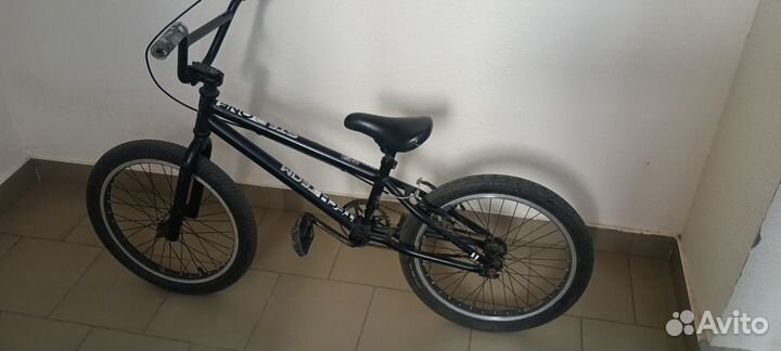 Трюковой велосипед bmx tech team