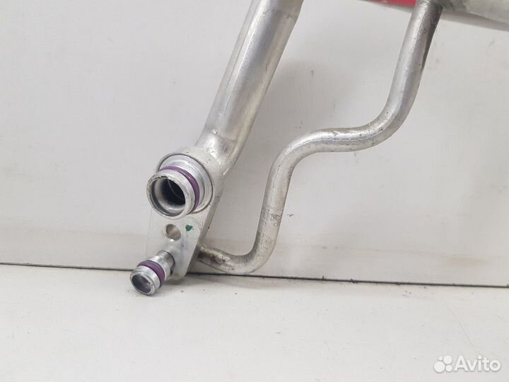 Трубка кондиционера (Audi A3, Skoda Octavia)