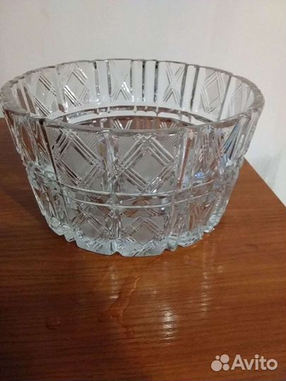 Ваза хрустальная