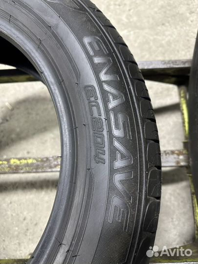 Dunlop Enasave EC204 215/60 R17 96H