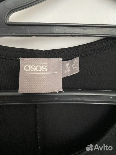 Стильное платье