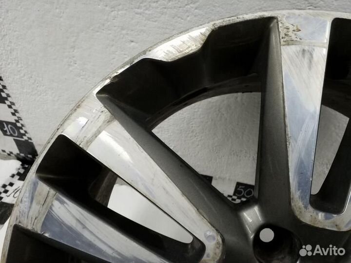 Диск колеса литой LADA Vesta SW Cross R17