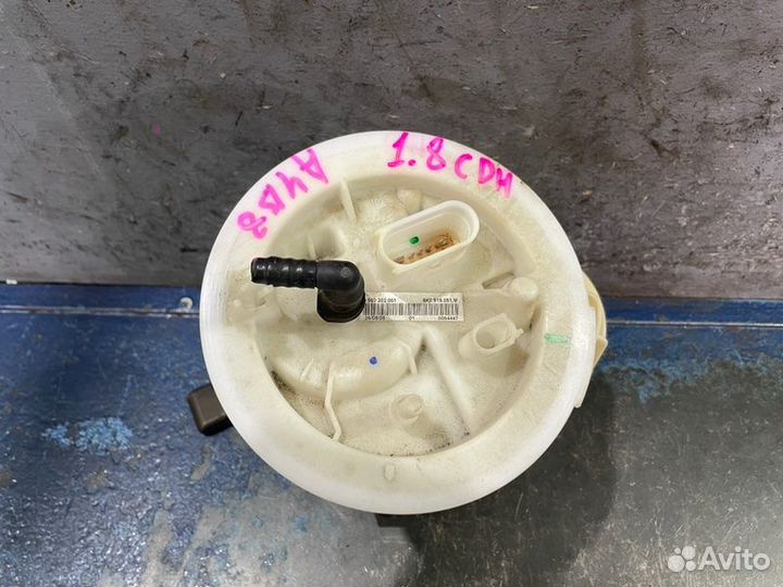 Бензонасос Audi A4 B8 1.8T