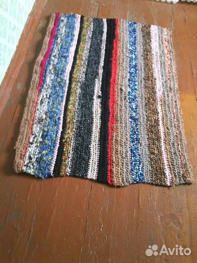 Коврик ручной вязки