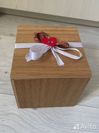 Подарочный набор в деревянной коробке