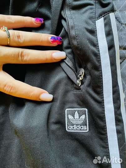 Спортивные штаны adidas