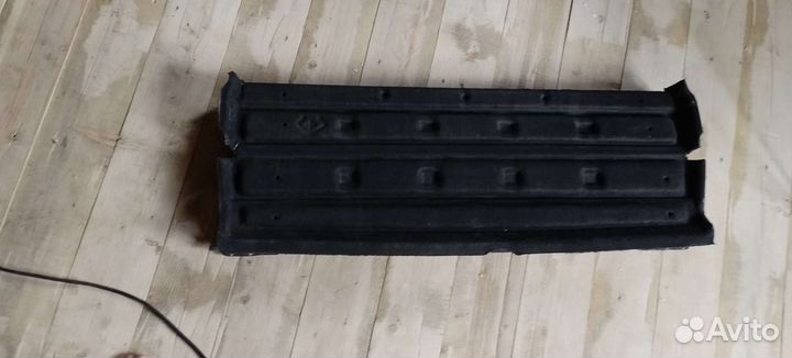 Полка багажника нива