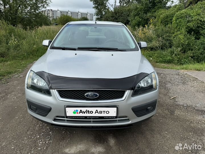 Ford Focus 2.0 МТ, 2006, 269 460 км