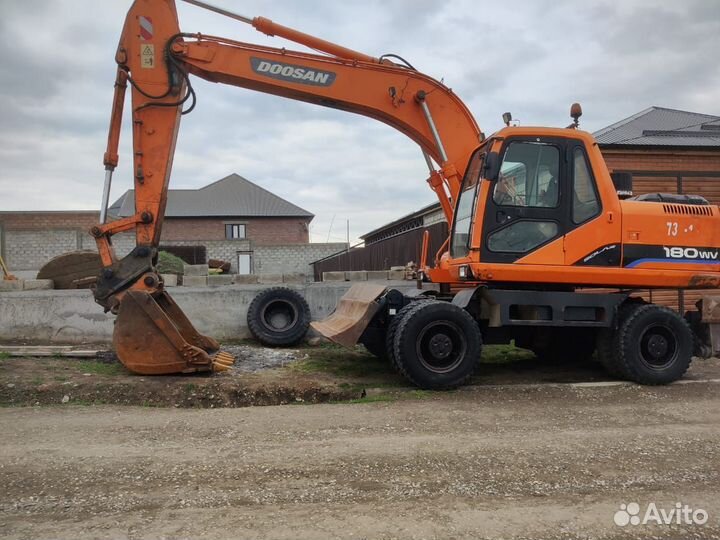 Услуги экскаватора