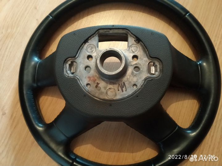 Рулевое колесо на Шкода Октавия II А5 (кожа)