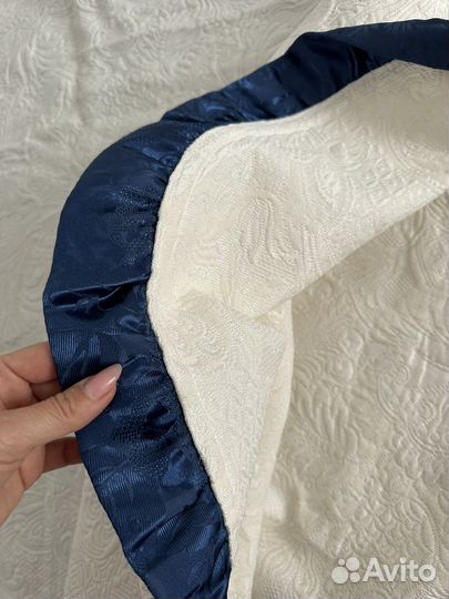 Покрывало на двухспальную кровать 240/280