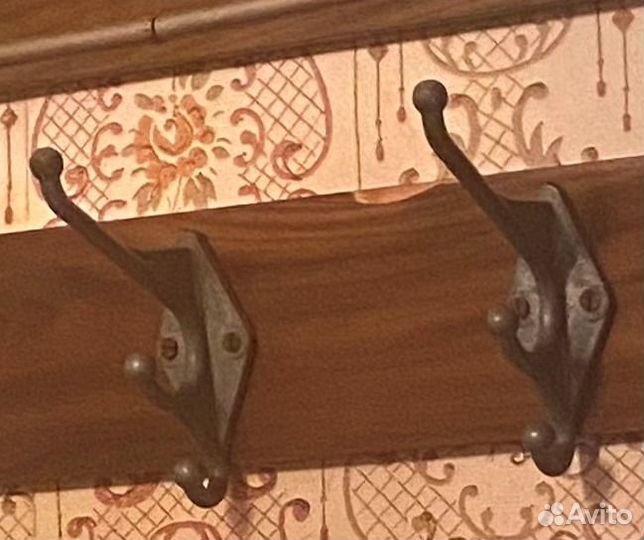 Обувница, вешалка в прихожую