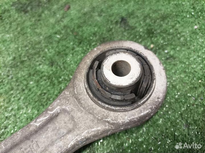 Рычаг передний нижний левый Audi Q5