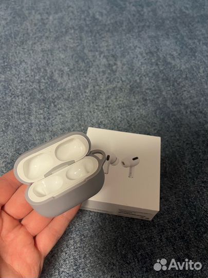 Наушники AirPods Pro(1 поколение)