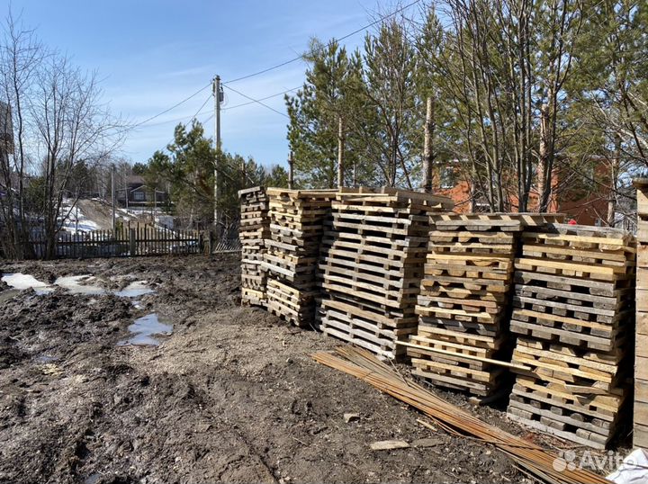 Поддоны продам