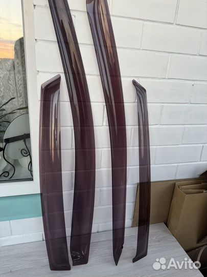 Дефлекторы на nissan teana j31