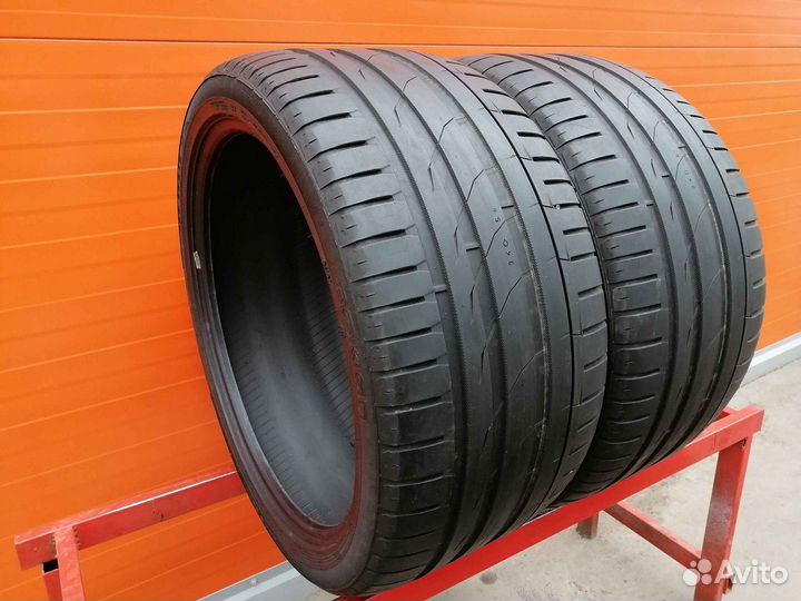 Nokian Tyres zLine SUV 295/35 R21 107Y