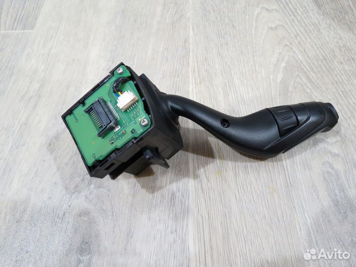 Переключатель дворников Ford Focus 3