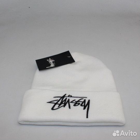 Модная шапка stussy