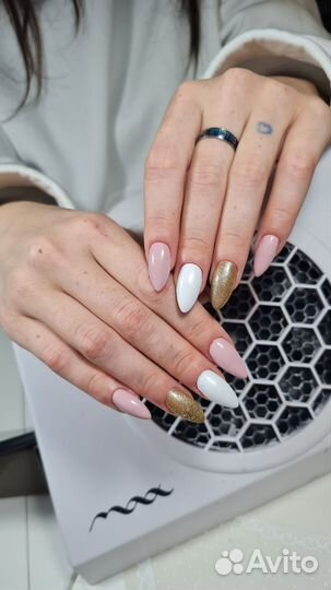 Наращивание ногтей