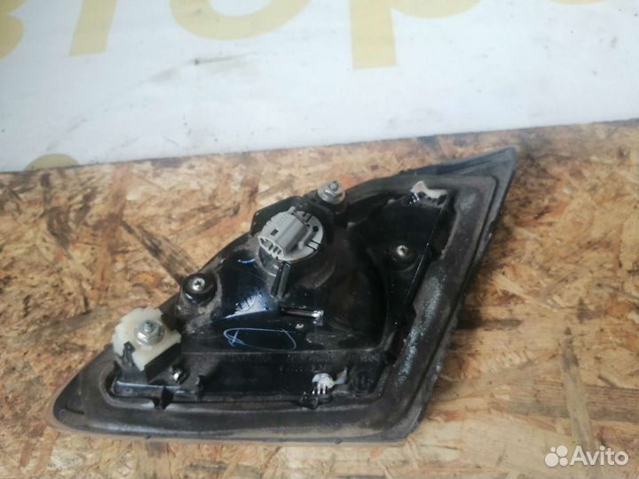 Фонарь левый внутренний Mazda 6 GH