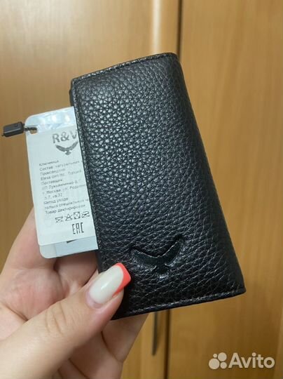 Ключница кожаная новая