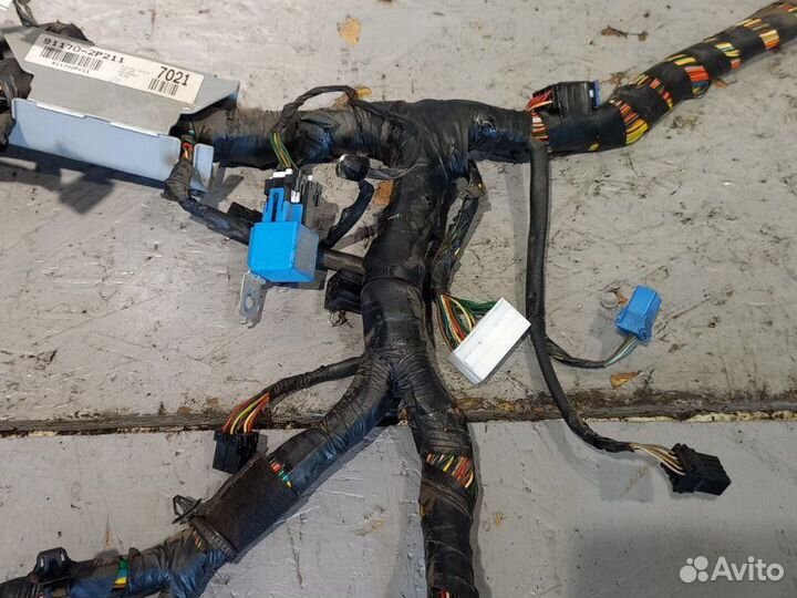 Проводка салона Kia Sorento G4KE 2009