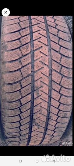 Michelin Pilot Alpin 255/45 R19 и 285/40 R19 103V