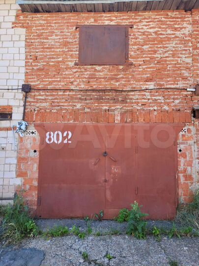 Гараж, > 30 м²