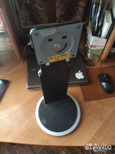 Кронштейн для монитора/телевизора Samsung