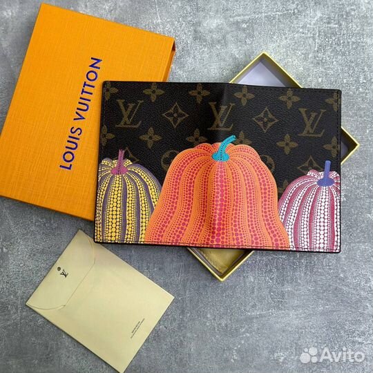 Обложка для паспорта louis vuitton