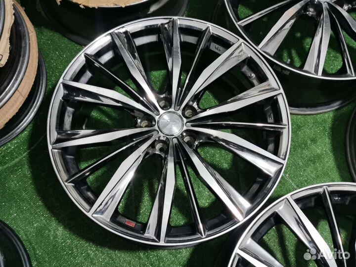 Weds Leonis R-20 (5x114,3; ET52; 8,5j)