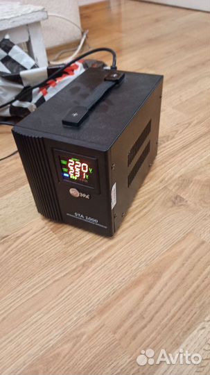 Стабилизатор напряжения 220в
