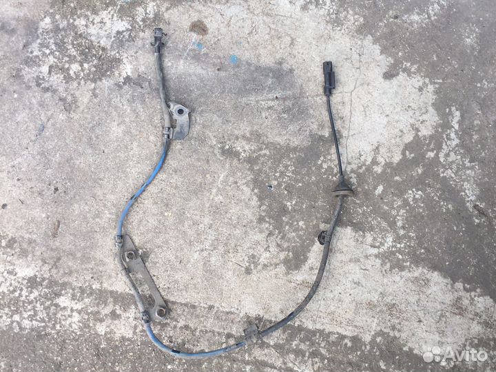 Датчик абс задний Mitsubishi Outlandr 3