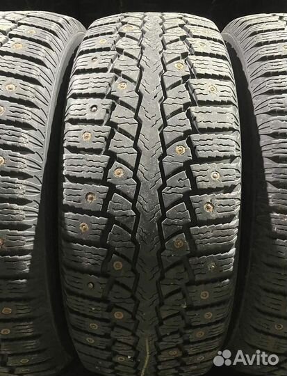 Maxxis ArcticTrekker NP3 225/60 R17 101P