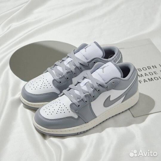 Air Jordan 1 Low Vintage Stealth Grey