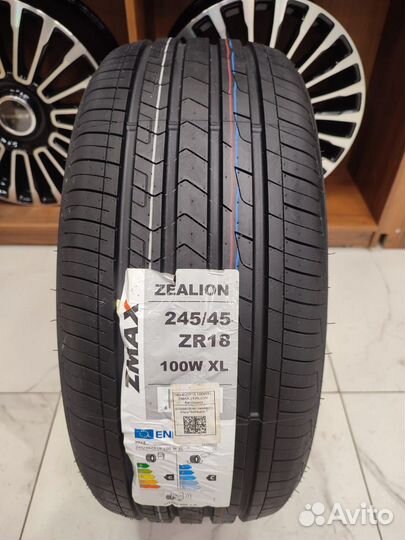 Zmax Zealion 245/45 R18 100W