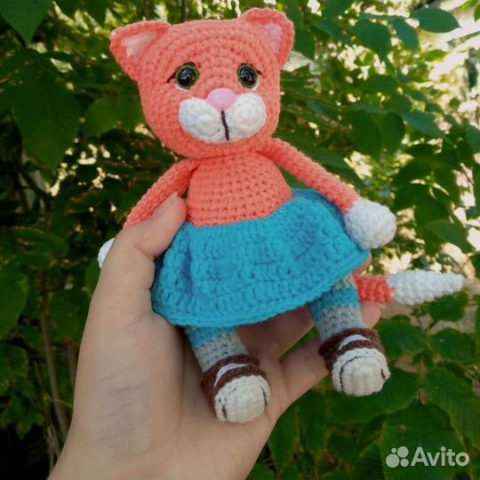 Кошечка Лиля