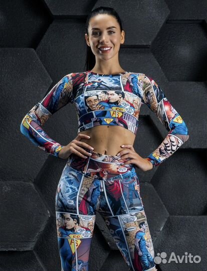 Тайтсы и рашгард Fitskin (спортивный костюм)