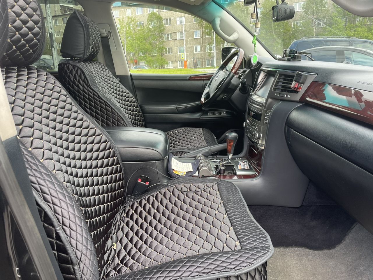 Lexus LX: фото владельца
