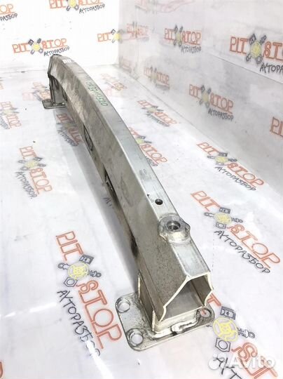 Усилитель заднего бампера Porsche Cayenne 9PA (95